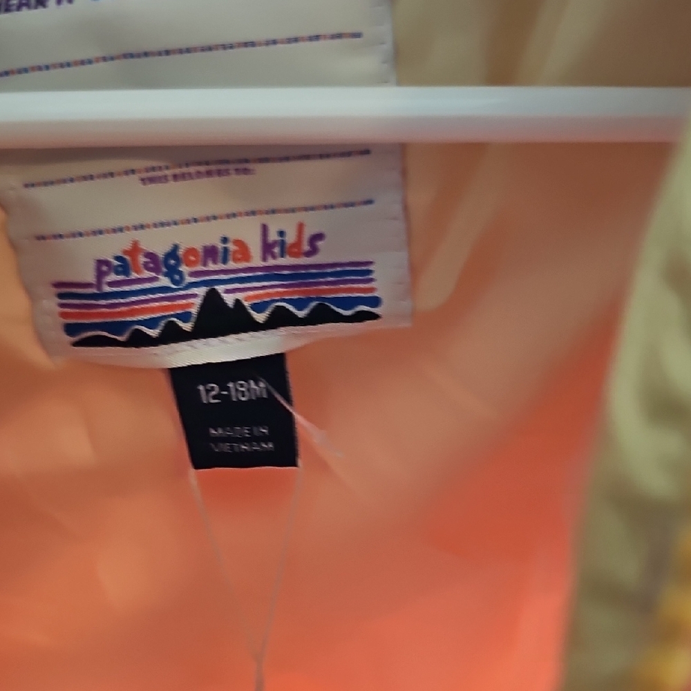 Patagonia Kids Puffer Jacket - Red and Blue - Picture 3 of 8